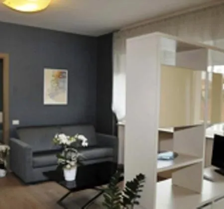 Juvarra 2* Биелла